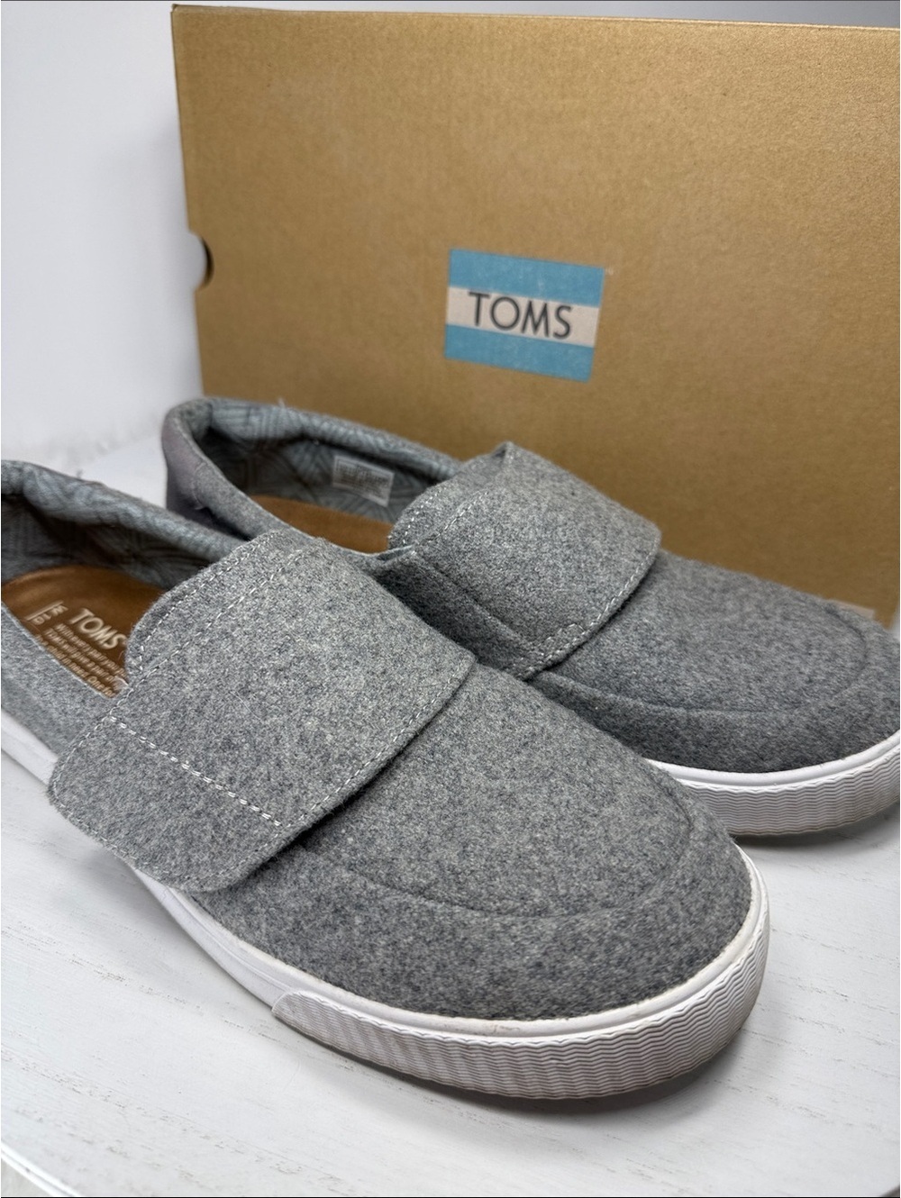 TOMS Gray Slip-On Casual Shoes Size 10
